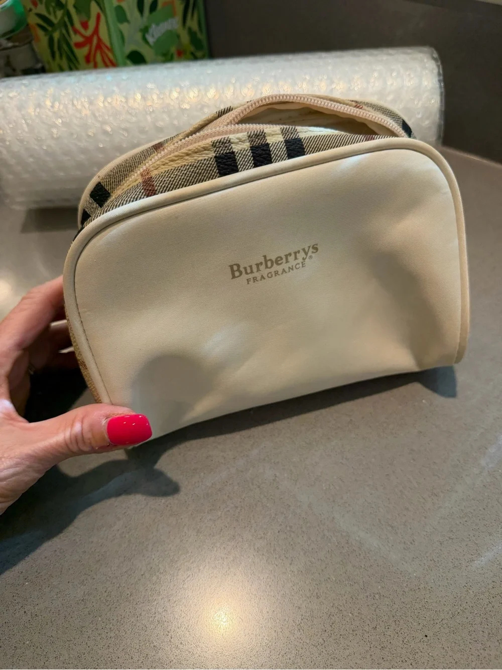 Burberrys Beige & Nova Check Cosmetic Pouch